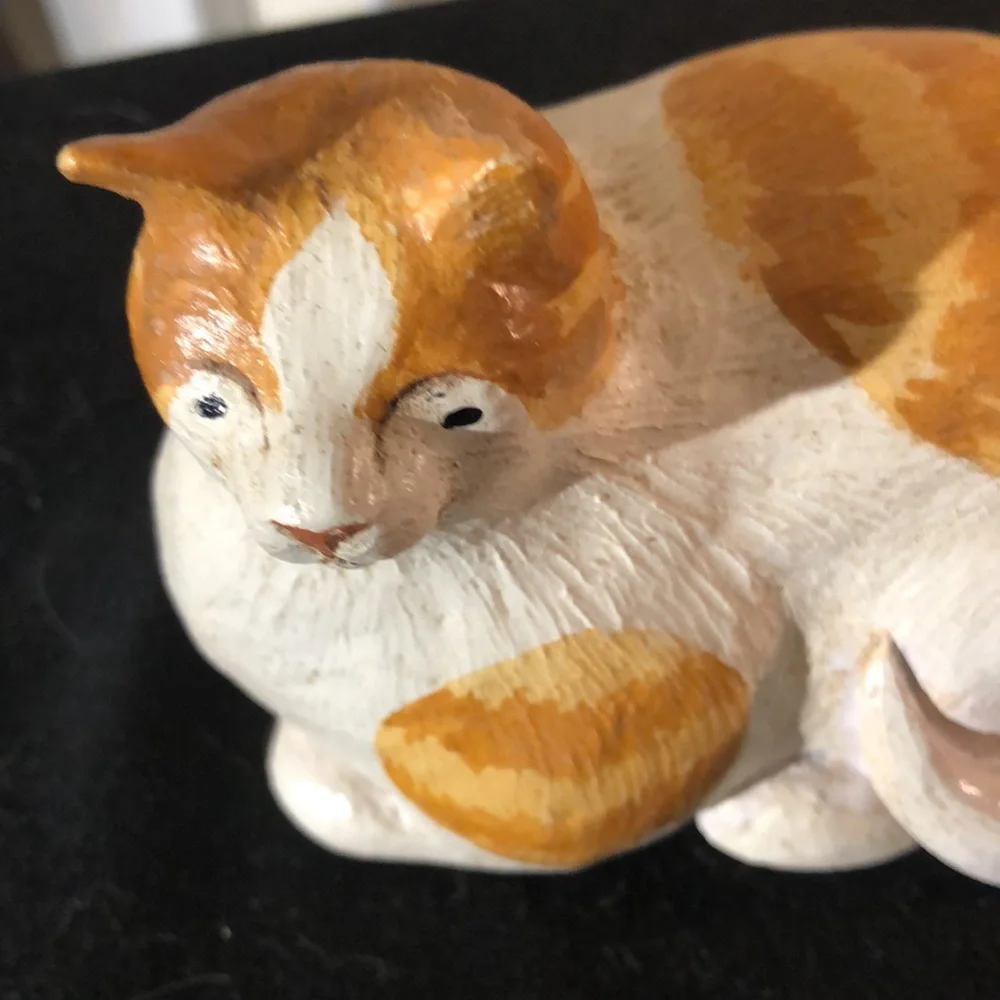 Cat wooden hand made